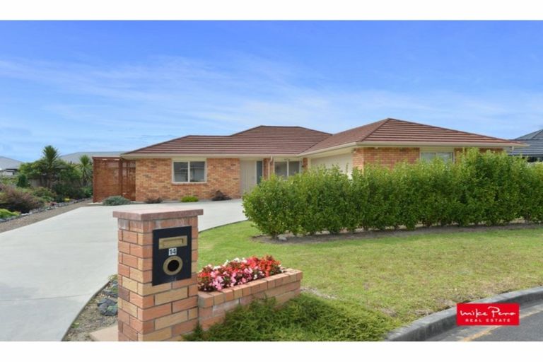 Photo of property in 14 Flax Street, Ruakaka, 0116