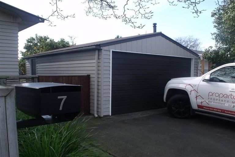 Photo of property in 7 Upham Street, Havelock North, 4130