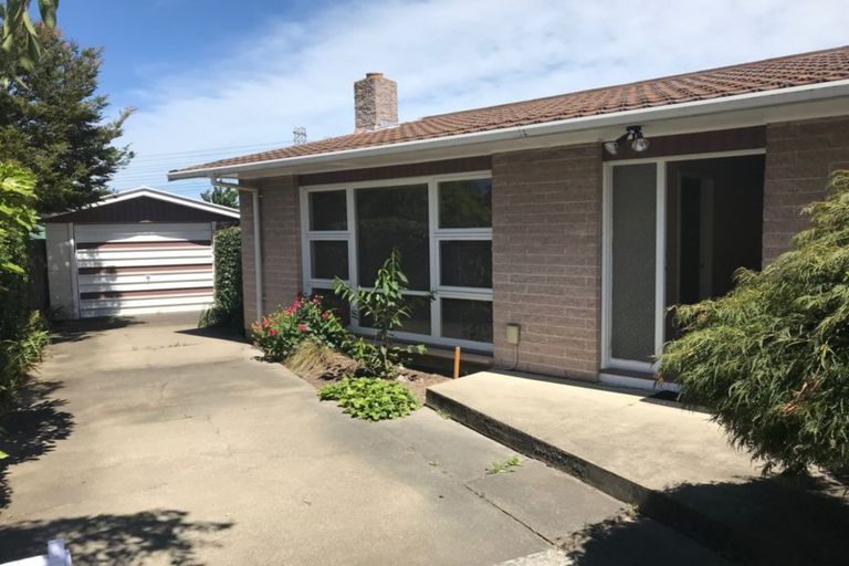 Photo of property in 2/24 Hartford Street, Burnside, Christchurch, 8053