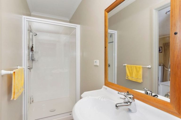 Photo of property in 51 Pirika Place, Papamoa Beach, Papamoa, 3118