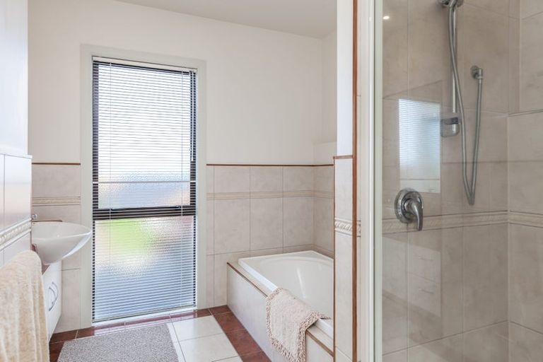 Photo of property in 9 Belle-mer Place, Gulf Harbour, Whangaparaoa, 0930