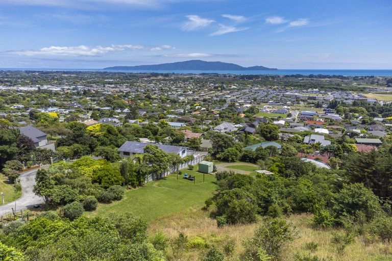 Photo of property in 61a Kotare Street, Waikanae, 5036