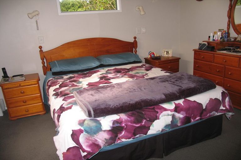 Photo of property in 116 Clifford Road, Eltham, 4322