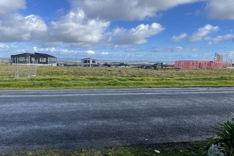 Photo of property in 15 Shepherds Lane, Flat Bush, Auckland, 2019