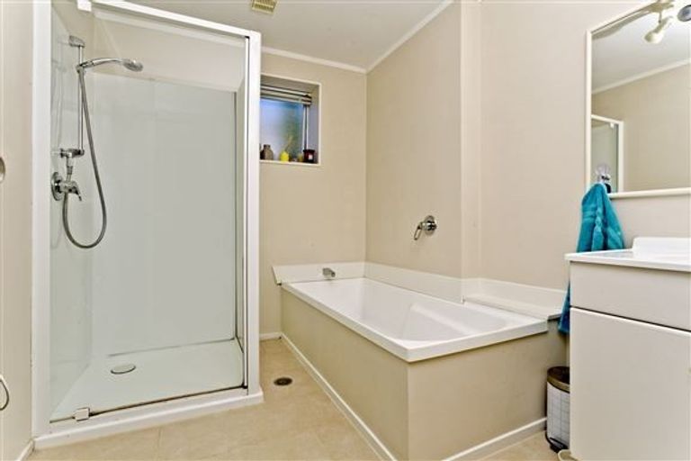 Photo of property in 93 Eban Avenue, Hillcrest, Auckland, 0627