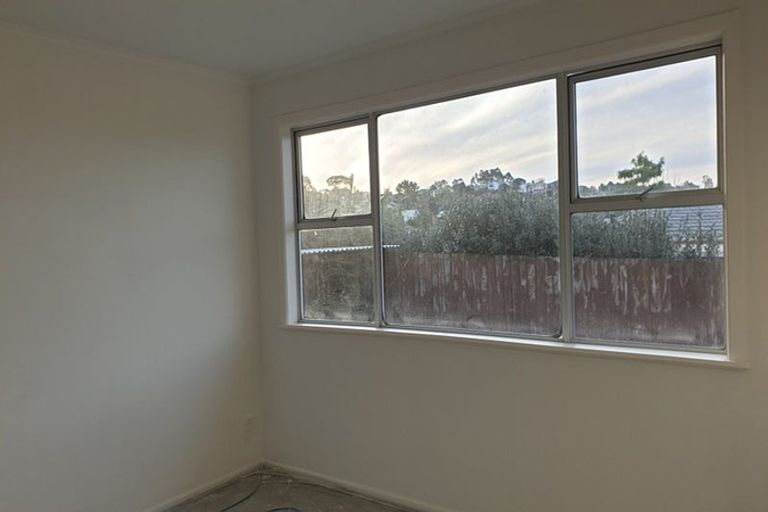 Photo of property in 5 Nor'east Drive, Northcross, Auckland, 0632