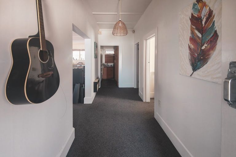 Photo of property in 9 Creagh Street, Te Awa, Napier, 4110