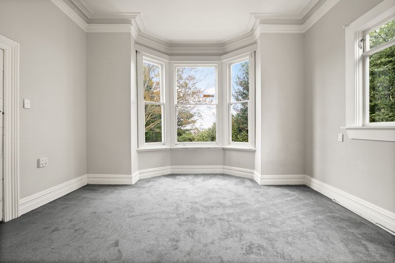 Photo of property in 76 South Road, The Glen, Dunedin, 9011