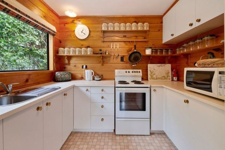 Photo of property in 30 Taringa Avenue, Kuratau, Turangi, 3381