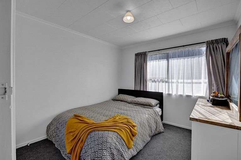 Photo of property in 82 Ngamotu Road, Spotswood, New Plymouth, 4310