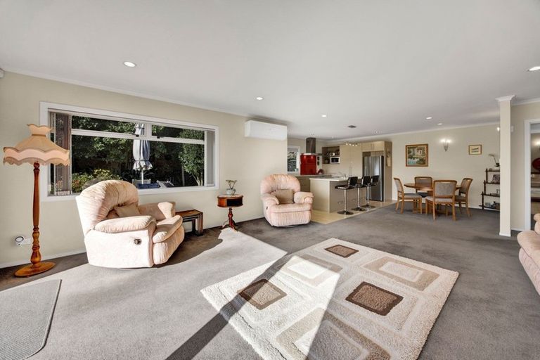 Photo of property in 7 Manuka Place, Whalers Gate, New Plymouth, 4310