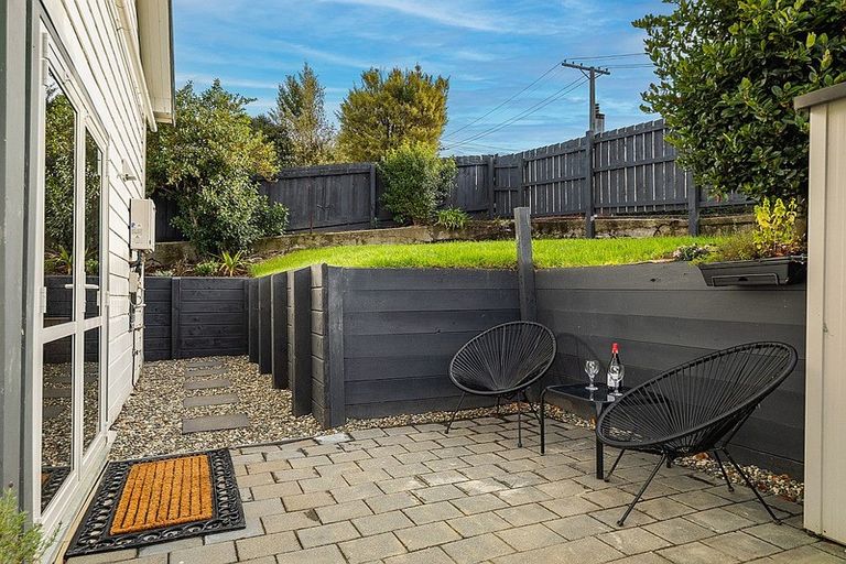 Photo of property in 63 Lawrence Street, Mornington, Dunedin, 9011