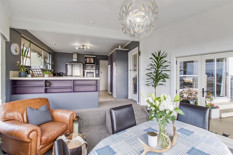 Photo of property in 11 Ashburn Street, Oamaru North, Oamaru, 9400