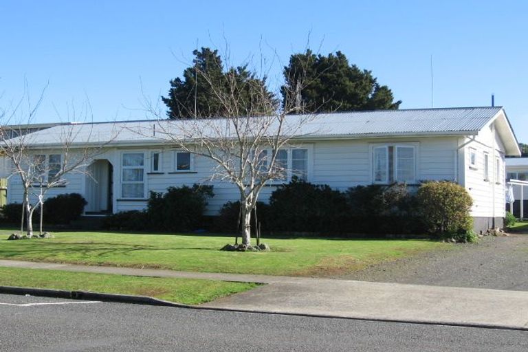 Photo of property in 2a Meldrum Street, Te Kamo, Whangarei, 0112