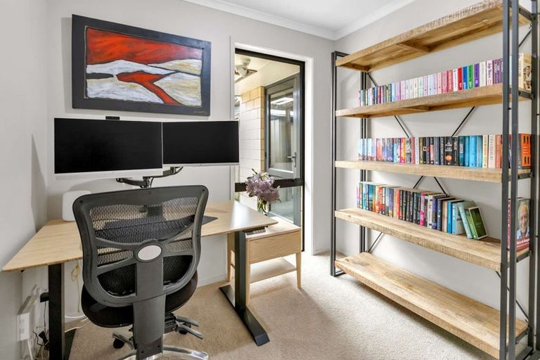 Photo of property in 91 Rimuvale Street, Pukehangi, Rotorua, 3015