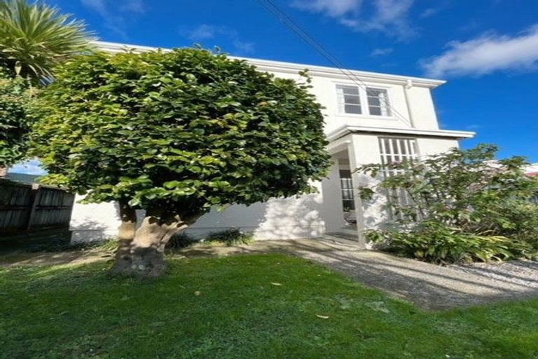 Photo of property in 1/126 Waiwhetu Road, Waterloo, Lower Hutt, 5011