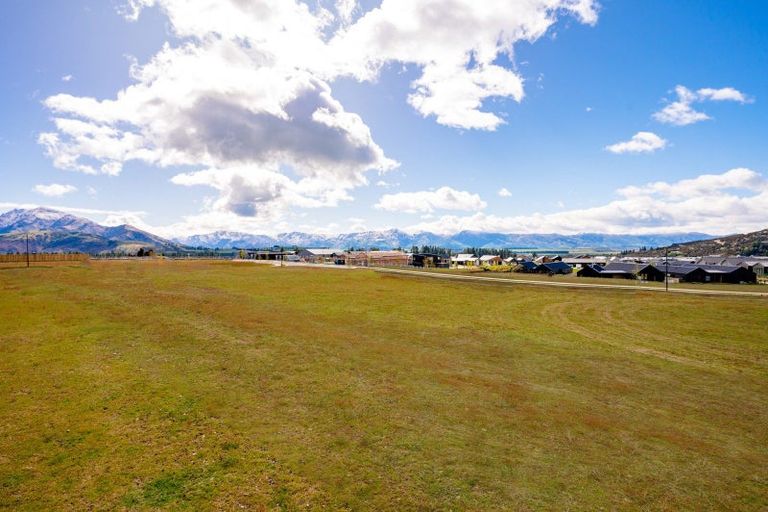 Photo of property in Northlake, 10 Erewhon Crescent, Wanaka, 9305