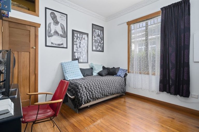 Photo of property in 43 Doone Street, Lynmouth, New Plymouth, 4310