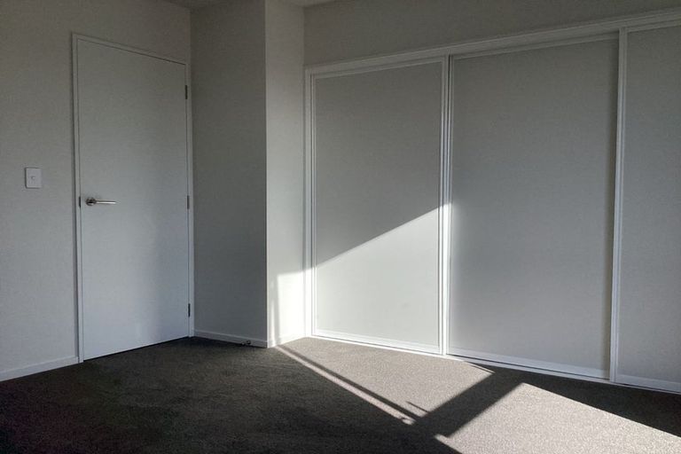 Photo of property in 13/27 New Brighton Road, Shirley, Christchurch, 8061