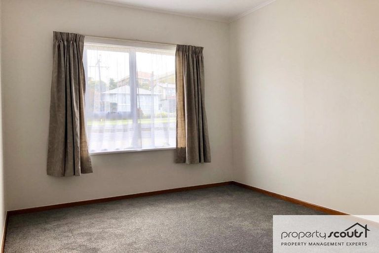Photo of property in 64 Mould Street, Waitara, 4320