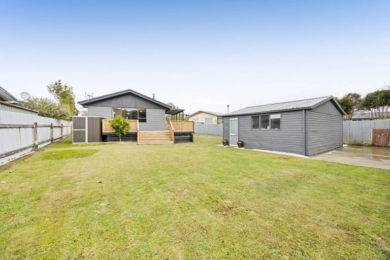 Photo of property in 34 Kowhai Street, Inglewood, 4330