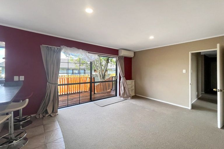 Photo of property in 91 Pacific Drive, Fitzherbert, Palmerston North, 4410