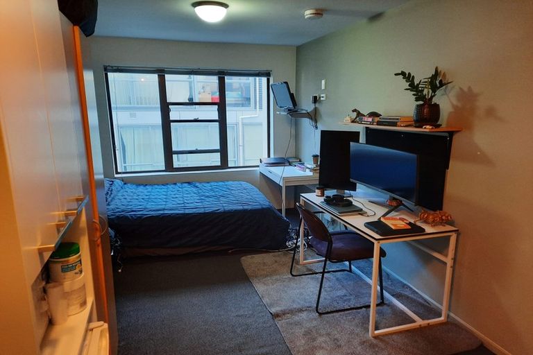 Photo of property in Viccentral, 169 The Terrace, Wellington Central, Wellington, 6011