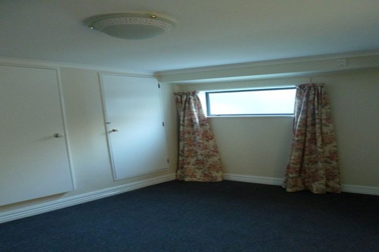 Photo of property in 1/65 Salamanca Road, Sunnynook, Auckland, 0620