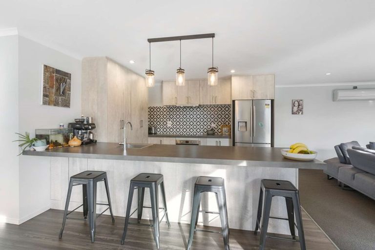 Photo of property in 49 Aroha Street, Pegasus, 7612