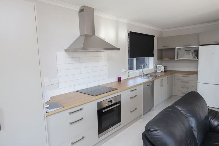 Photo of property in 15 Walsh Street, Forest Lake, Hamilton, 3200