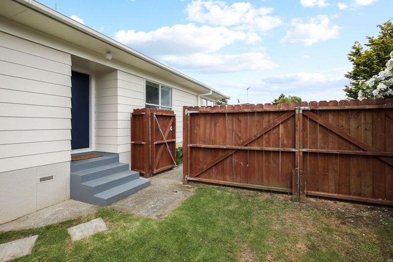 Photo of property in 17 Fiona Place, Dinsdale, Hamilton, 3204