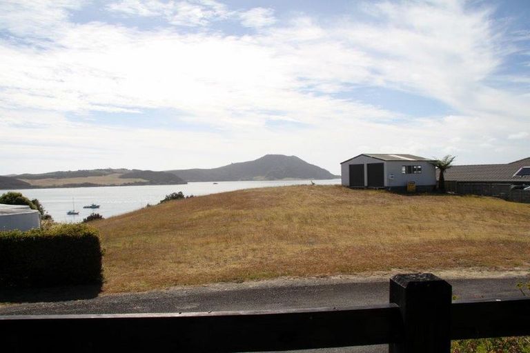 Photo of property in 2 Harrys Lane, Pukenui, 0484