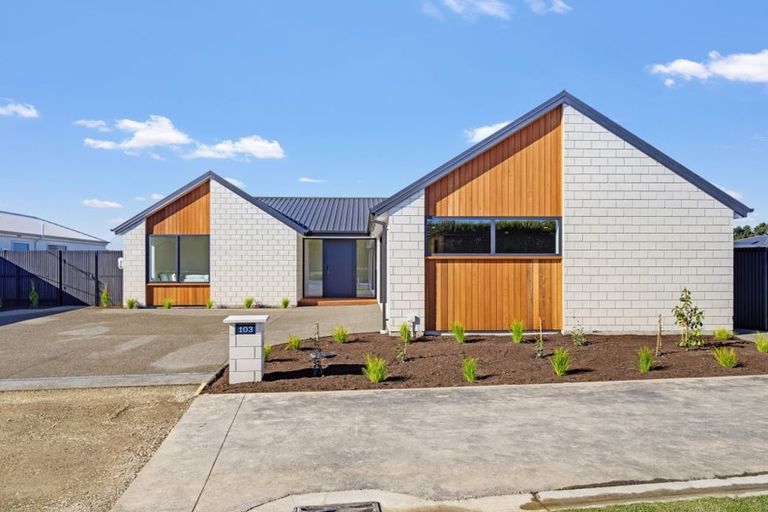 Photo of property in 103 Birchs Road, Prebbleton, 7604