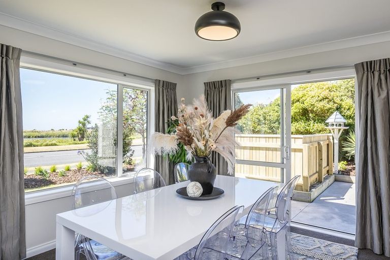 Photo of property in 1 Sandpiper Court, Paraparaumu Beach, Paraparaumu, 5032
