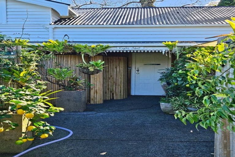 Photo of property in 36 Rame Road, Greenhithe, Auckland, 0632