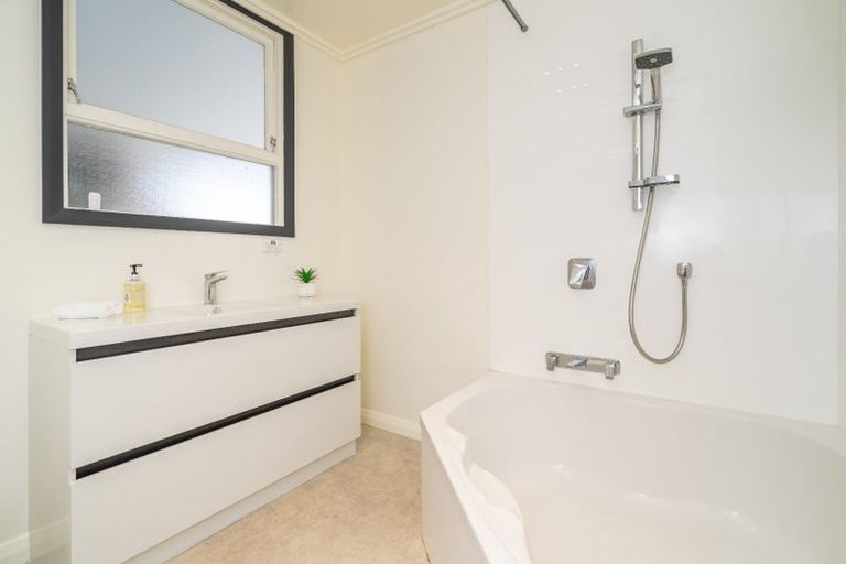 Photo of property in 35 Morrison Street, Caversham, Dunedin, 9012