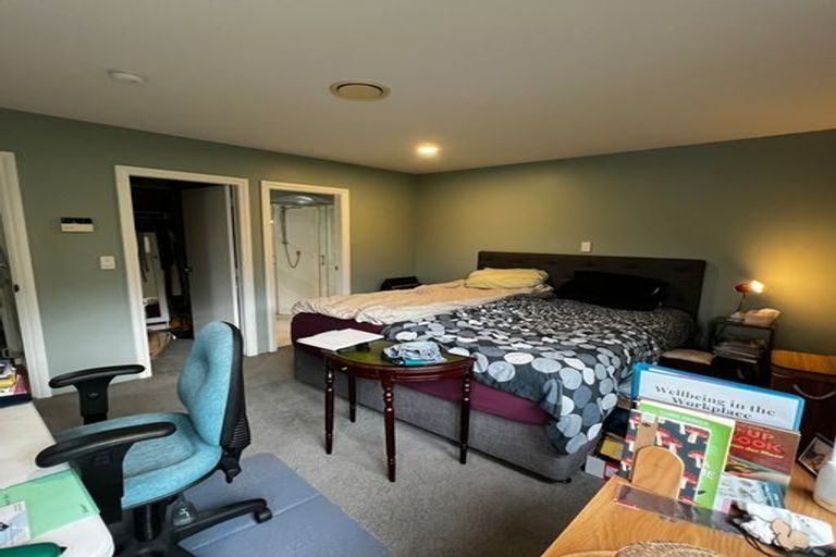 Photo of property in 2b Swainson Street, Naenae, Lower Hutt, 5011