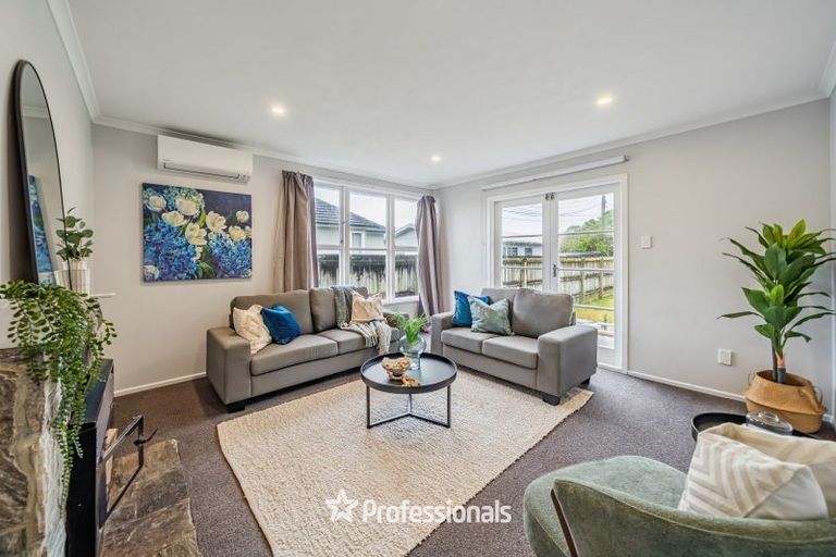 Photo of property in 19 Kowhai Street, Naenae, Lower Hutt, 5011