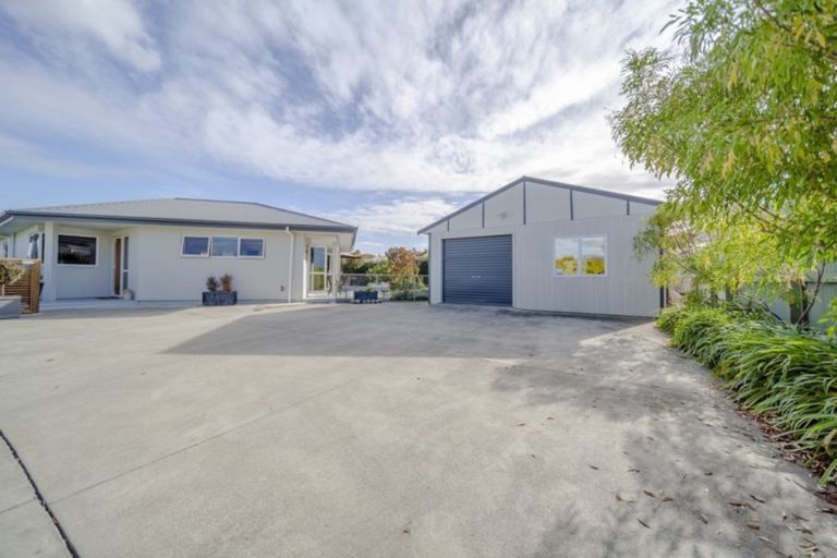 Photo of property in 302 Murdoch Road West, Raureka, Hastings, 4120
