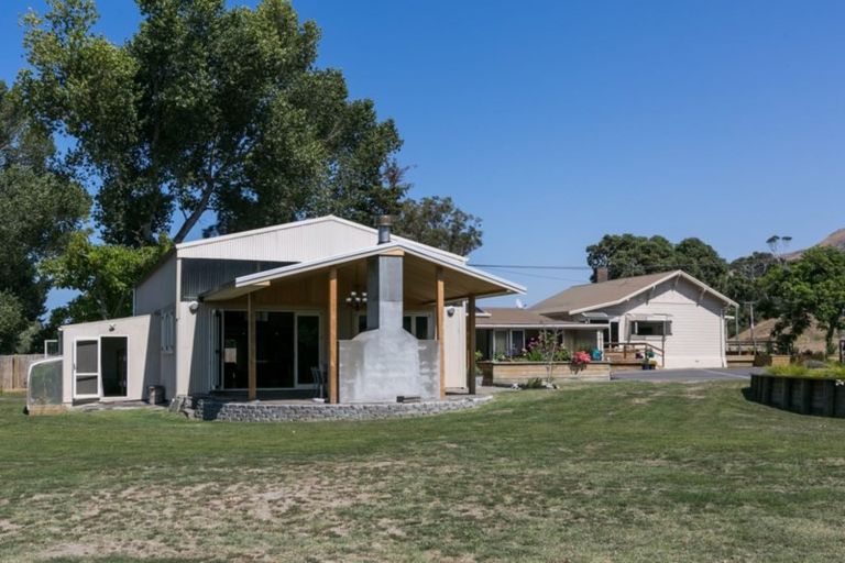 Photo of property in 2195 Waimarama Road, Waimarama, Havelock North, 4294