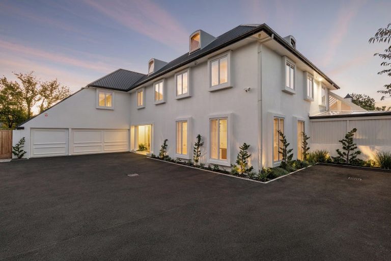 Photo of property in 93 Carlton Mill Road, Merivale, Christchurch, 8014
