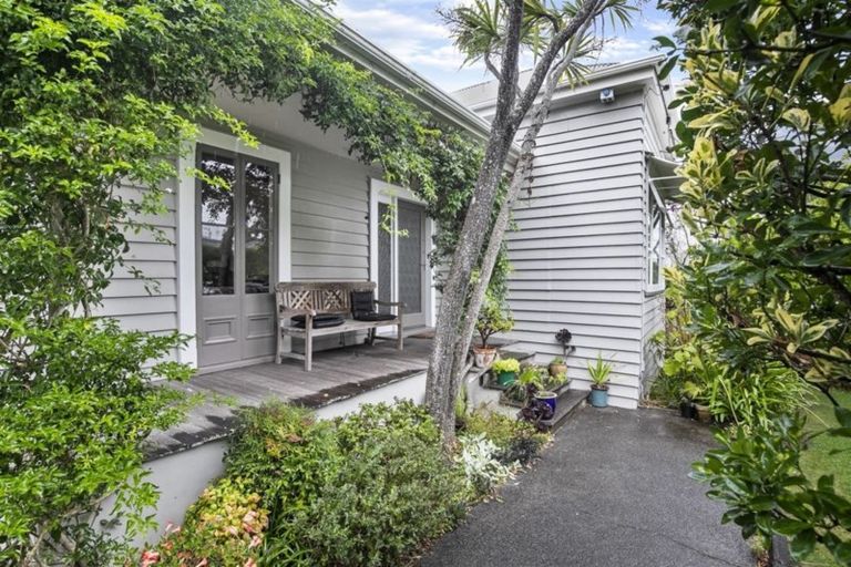 Photo of property in 2 King Edward Street, Mount Eden, Auckland, 1024