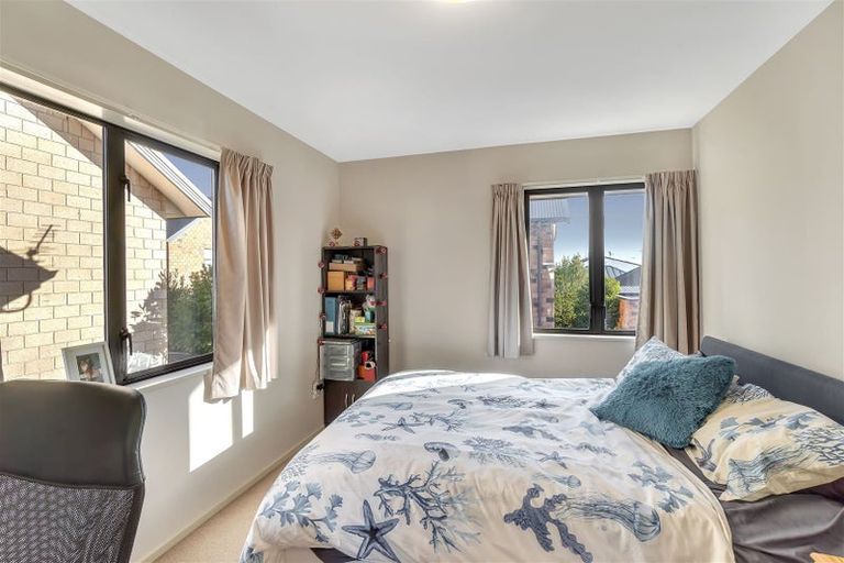 Photo of property in 15b Burdale Street, Riccarton, Christchurch, 8011