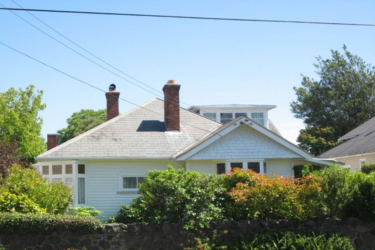 Photo of property in 37 Aylmer Street, Somerfield, Christchurch, 8024