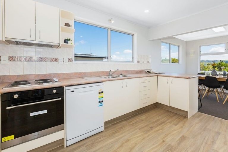 Photo of property in 7 Forth Place, Papakowhai, Porirua, 5024