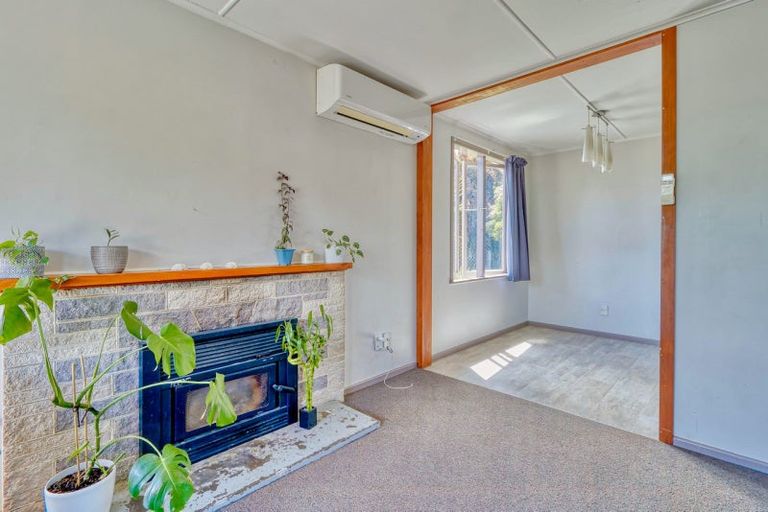 Photo of property in 12 Allen Berry Avenue, Pirimai, Napier, 4112