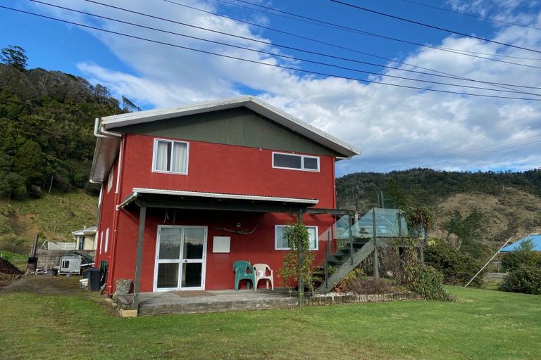 Photo of property in 2 Horncastle Crescent, Little Wanganui, Karamea, 7893