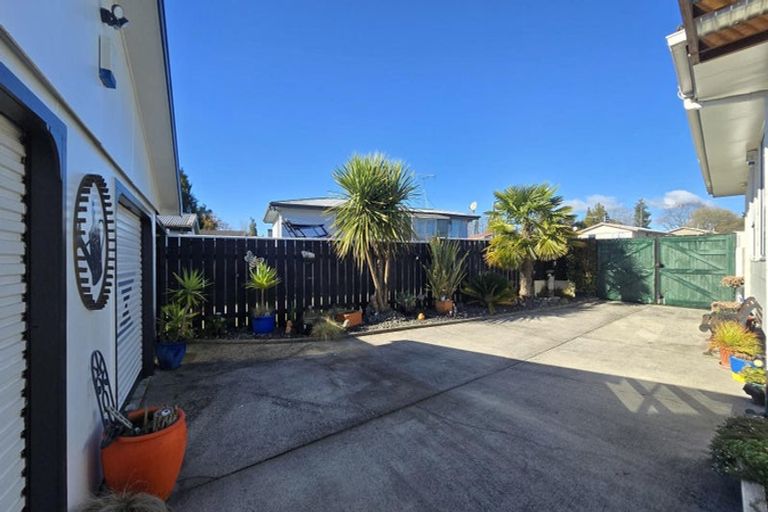 Photo of property in 16 Lancaster Crescent, Tokoroa, 3420