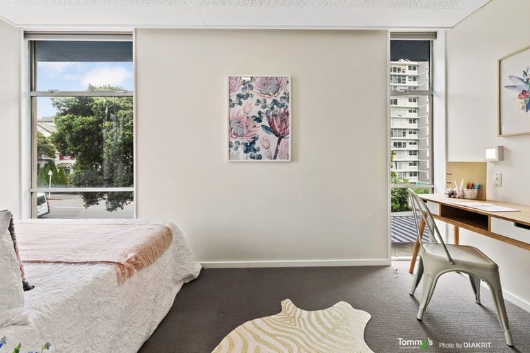 Photo of property in Jellicoe Towers, 191 The Terrace, Wellington Central, Wellington, 6011