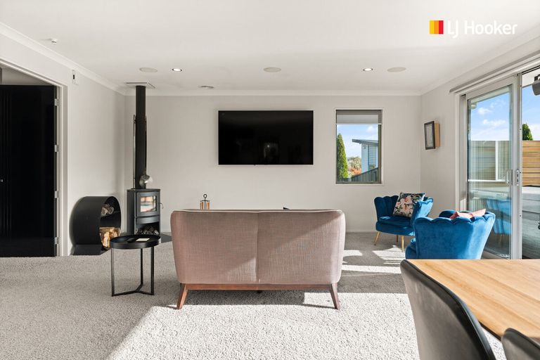 Photo of property in 17 Calluna Crescent, Mosgiel, 9024